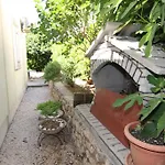 Corny Apartmán Pag Town